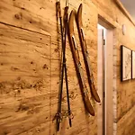 Διαμέρισμα Luxurioese Chalet-apartment By Interhome
