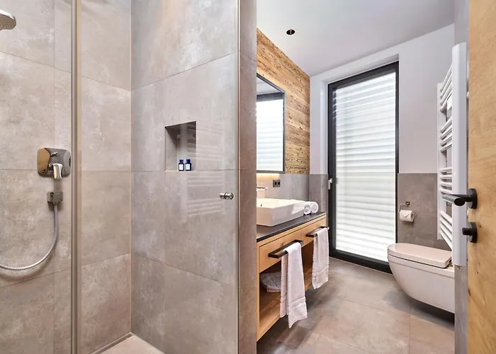 Lejlighed Luxurioese Chalet-apartment By Interhome See